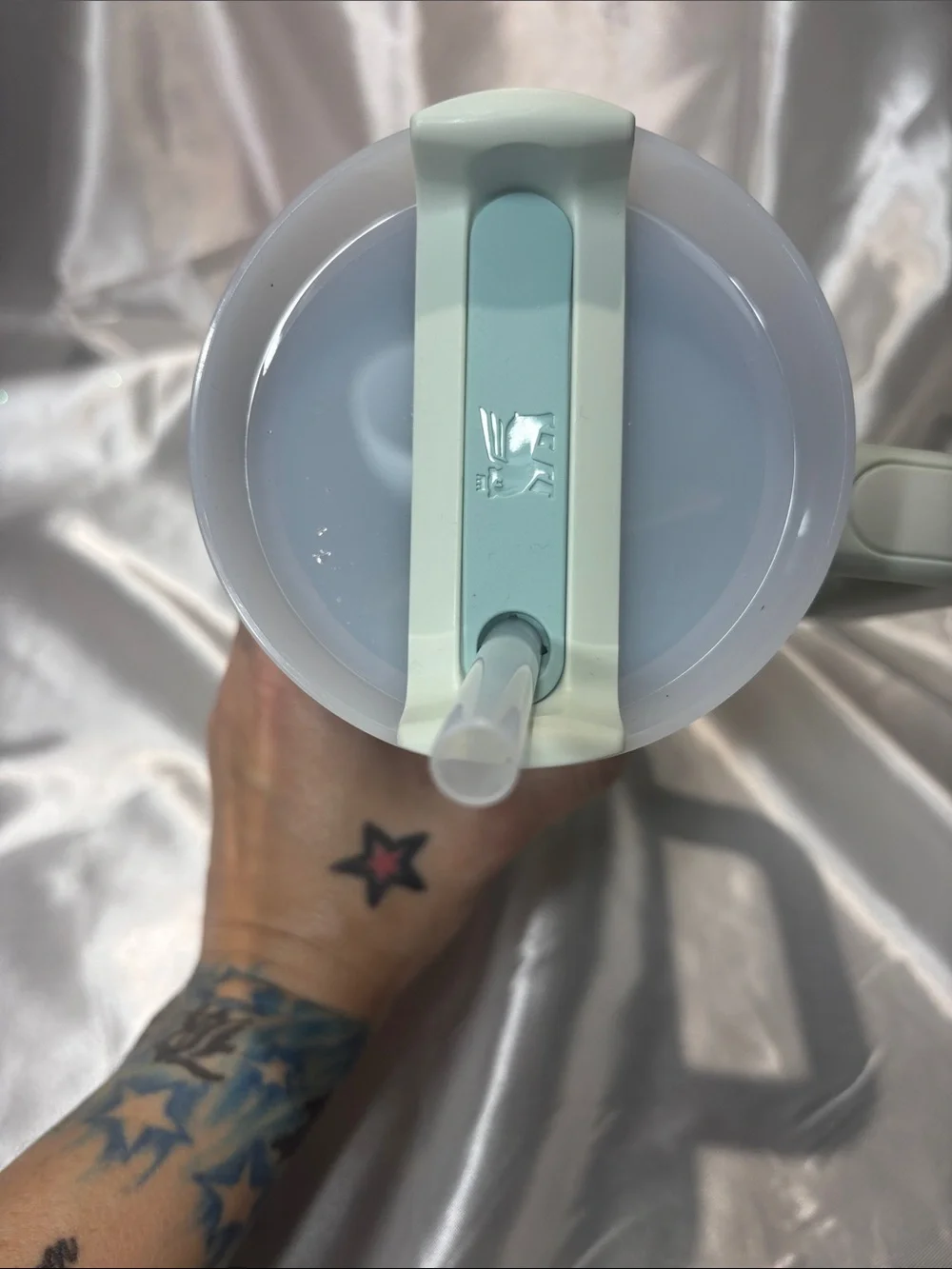 Stanley Mint Green Quencher H2.0 Tumbler with Handle and Straw - Picture 2 of 6